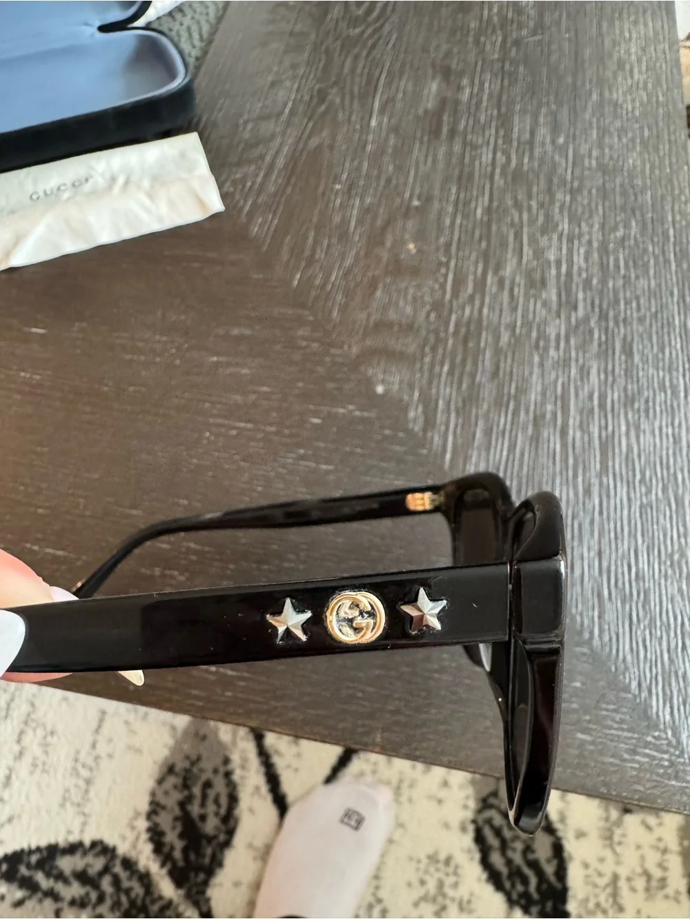 Gucci Black Sunglasses with Star detail on side - with Light Blue Case Interior - Picture 6 of 9